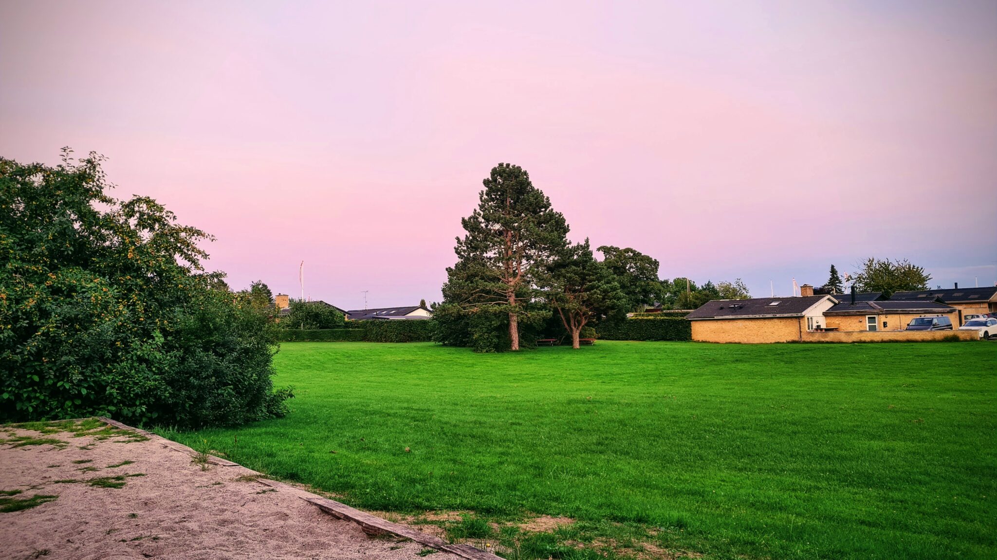 Ny skat Nu skal du betale for grundejerforeningens legeplads og grønne