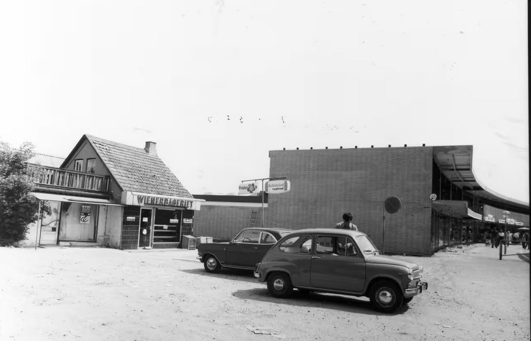 Wienerbageriet i Stenløse, nedrivningen i 1976. Foto: Hans Otte / Stenløse Lokalarkiv