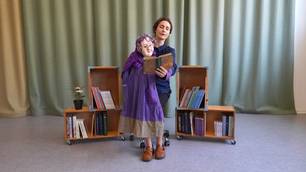 Lille frk. Larsen teaterstykke (EgedalPosten)