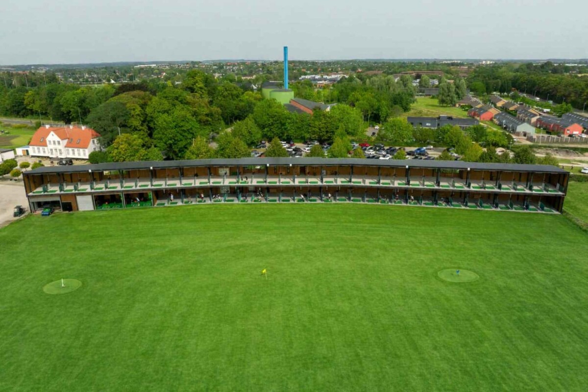 Smørum Golfklub driving range (EgedalPosten). Foto: Smørum Golfklub