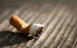 Cigaret Rygning Foto: Ted Erski / Pixabay