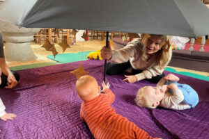 Babysalmesang Foto: Ledøje-Smørum Kirker